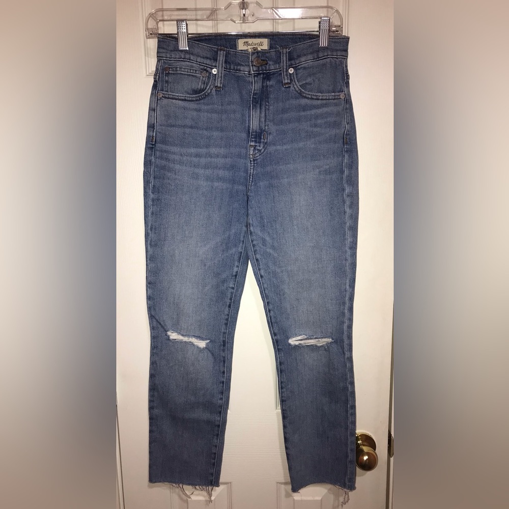 Madewell Women’s Distressed the high rise slim crop jeans